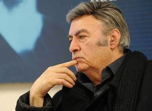 به زنده و مرده هنرمندان رحم نمیکنند!
