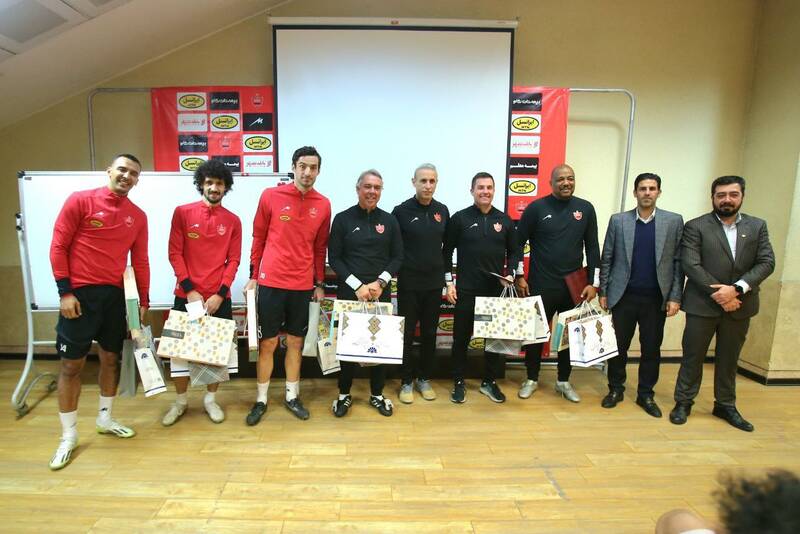 تمرین پرسپولیس با عطر کریسمس +عکس