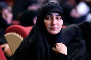 روایت زینب سلیمانی از انفجار مهیب در اولین شب تهاجم صحبتهای زینب سلیمانی در مراسم تشییع سید رضی