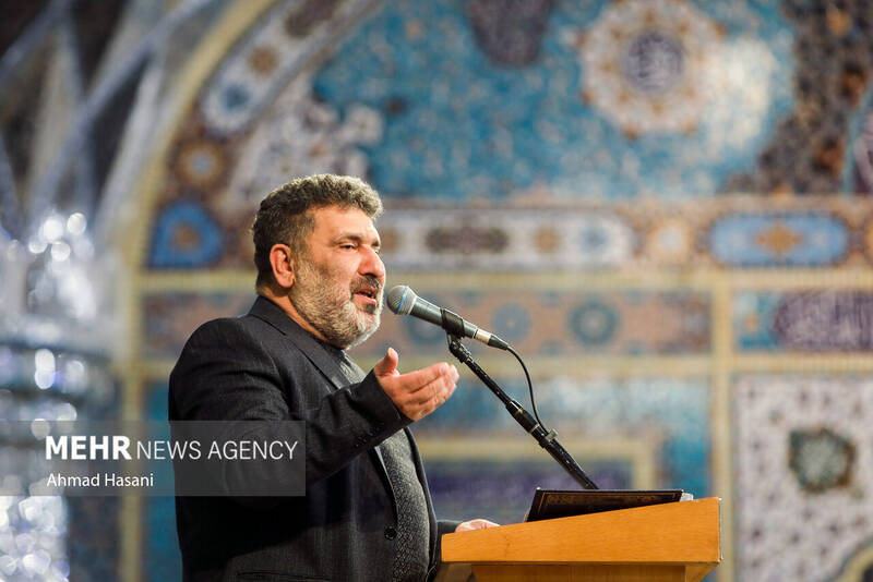 مراسم وداع با پیکر ۲ شهید حادثه تروریستی کرمان در حرم امام رضا (ع)