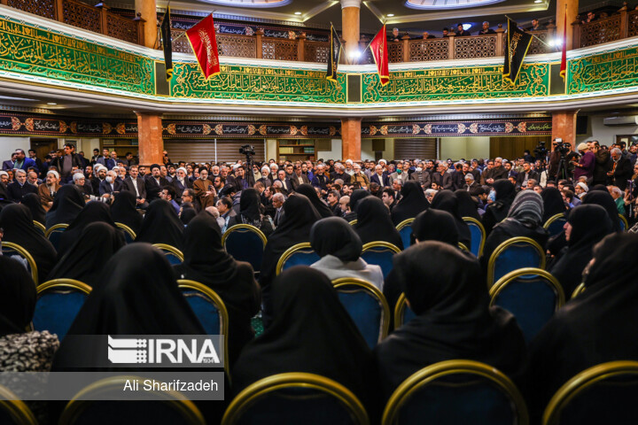 «عارف و خرازی» منتظر سخنرانی روحانی نماندند/ ظریف با پسران هاشمی دست نداد