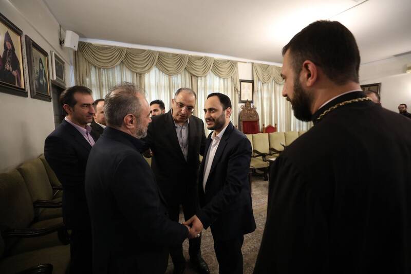 سخنگوی دولت به دیدار نخبگان ارمنی رفت