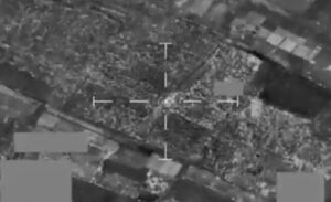 اولین ویدئو از حملات هوایی شب گذشته در یمن توسط انگلیس