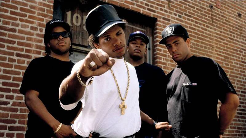 «رپ گانگستری» محصول «سیا» است/ بردهداران مدرن از طریق صنعت «سرگرمی» برده شکار میکنند! +عکس