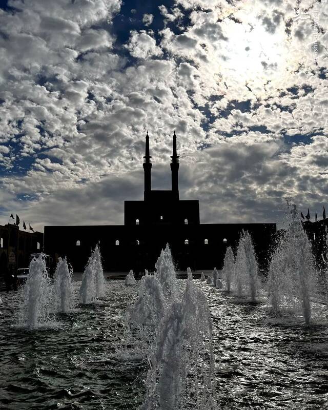 آسمان چشم نواز امیرچخماق یزد را از این زاویه ببینید 2