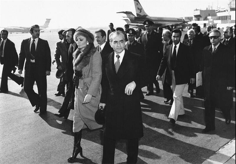 فرار سوم شاهانه