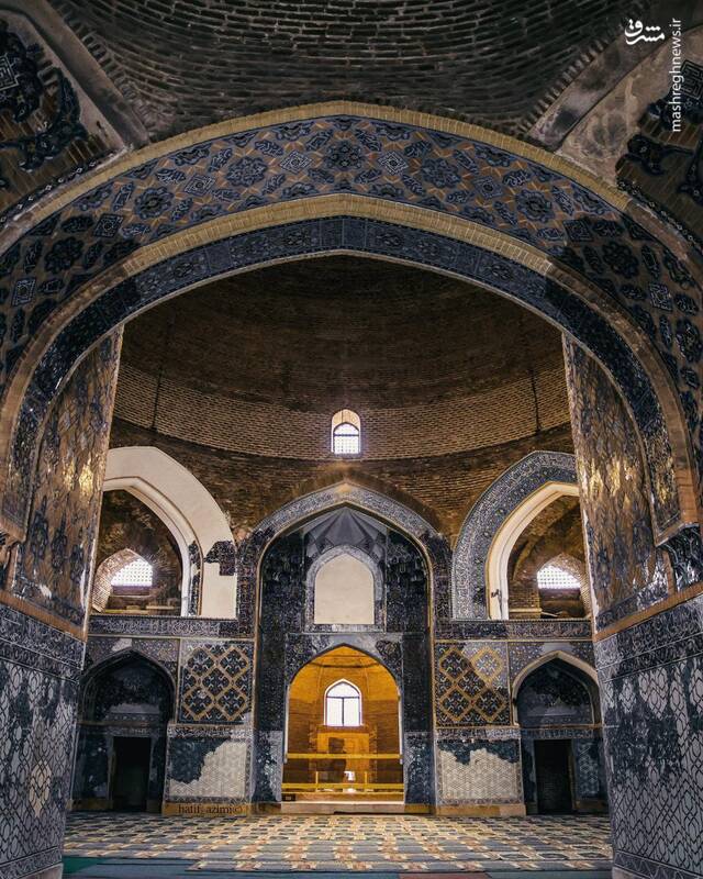 تصویری از مسجد کبود؛ شاهکاری از هنر و معماری 2