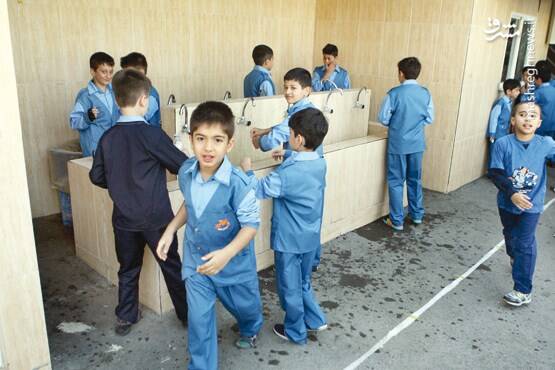 عوارض سرویسهای غیر بهداشتی مدارس