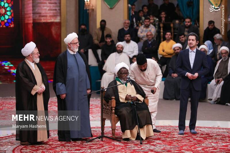 عکس / بازدید رئیس سازمان صدا و سیما از برنامه حسینیه معلی 7