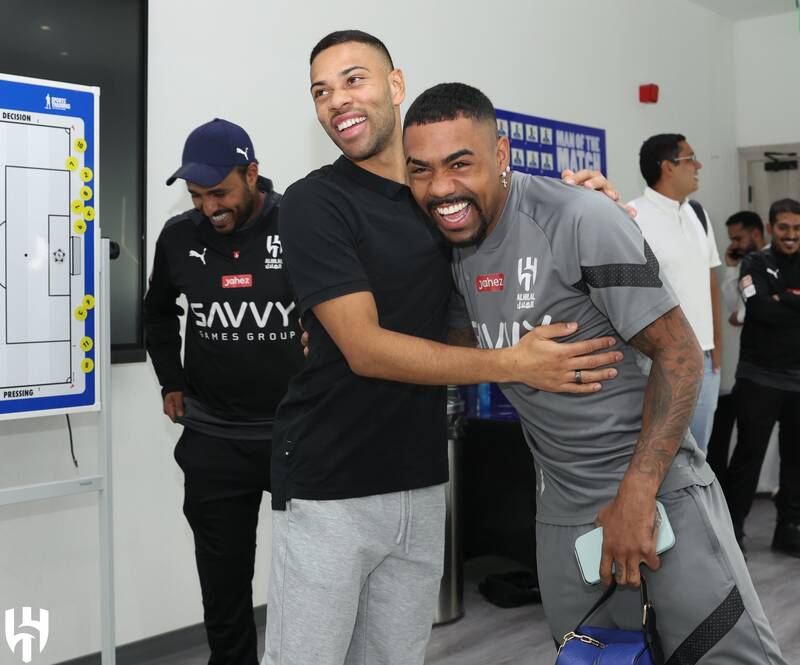 ریخت و پاش الهلال دست رئال و بارسا را بست!