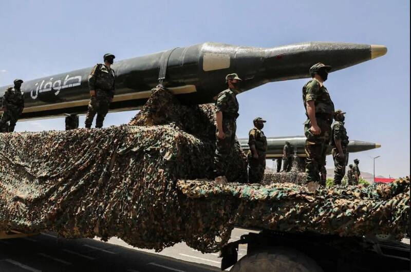 یمنیها بایدن را در دریای سرخ «کیش و مات» کردهاند