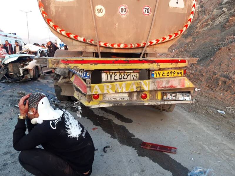 تصادف ۲۰۶ با تریلر در کمربندی بومهن یک کشته برجای گذاشت +فیلم و عکس