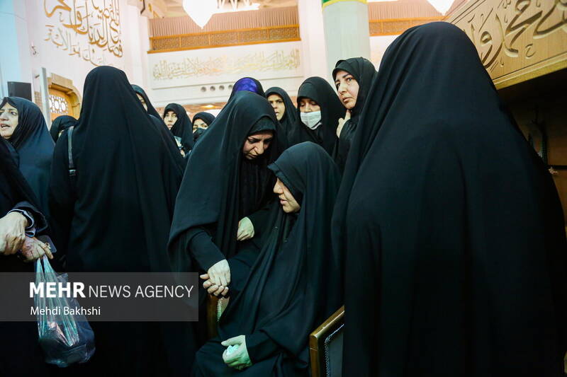 وداع با ۲ شهید حمله تروریستی اسراییل در حرم حضرت معصومه(س)