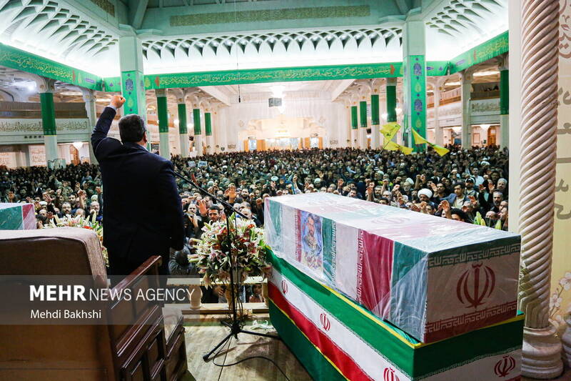 وداع با ۲ شهید حمله تروریستی اسراییل در حرم حضرت معصومه(س)