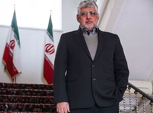 پیروز صد روز طوفان