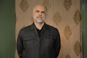 پیروز صد روز طوفان