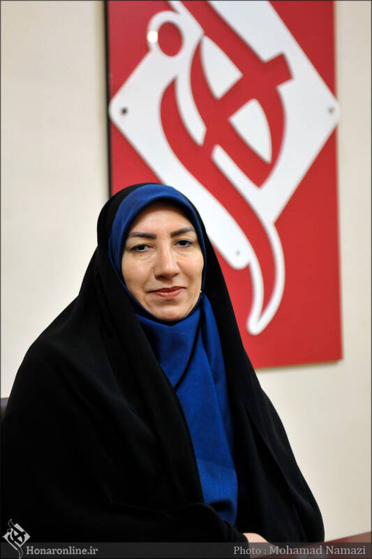 آذر خزاعی سرچشمه