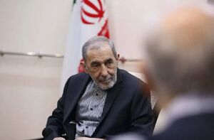 انتشار پیام قدیمی قدردانی رهبر انقلاب از تیم مذاکره‌کننده با عراق