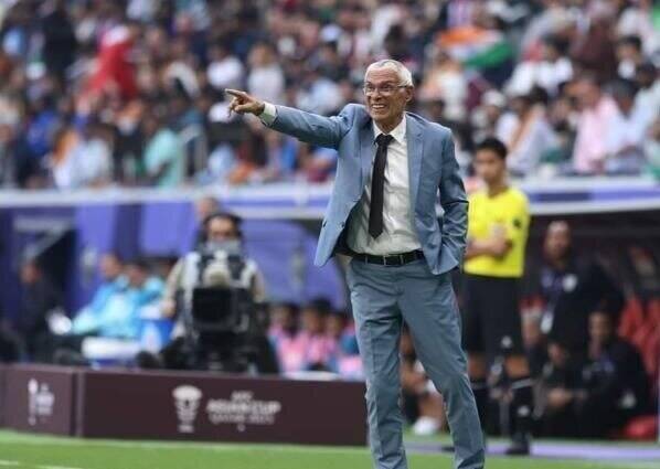 قلعهنویی تحت فشار به تیمش حمله کرد/ بدون طارمی هم ژاپن شکستناپذیر نیست