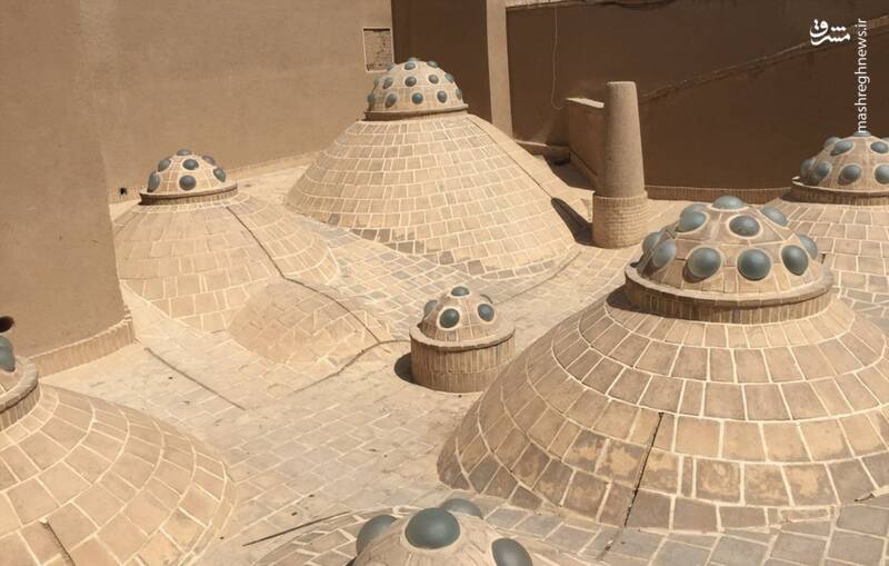 ترکیب رنگ و معماری در حمام ابوالمعالی در استان یزد