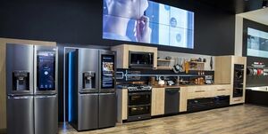 آخوندی: باید با ایالات متحده مذاکره جامع داشته باشیم/ مرثیهای برای واردات آنچه خودمان داریم!