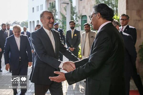 امیرعبداللهیان در اسلامآباد؛ ایران و پاکستان دوستی دیرینه را کنار نمیگذارند