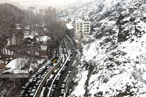 رییس پلیس راهور: برغم بارش برف ترافیک در بیشتر معابر تهران روان است