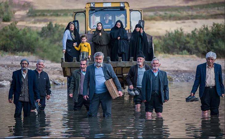 نگاهی به فیلم «آبی روشن» / آیا نمیتوان بدون شعارهای گلدرشت، فیلم «معنوی» ساخت؟! 8