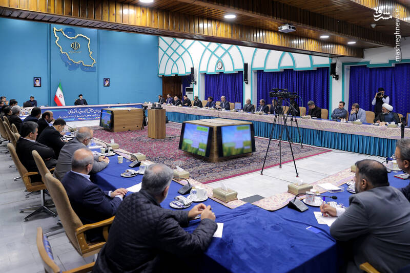 عکس / نشست رئیسجمهور با مدیران مناطق آزاد ویژه اقتصادی 16