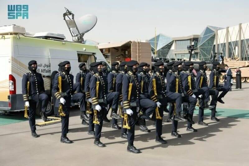 تصاویر رزمایش و رژه نیروهای امنیتی زن در عربستان