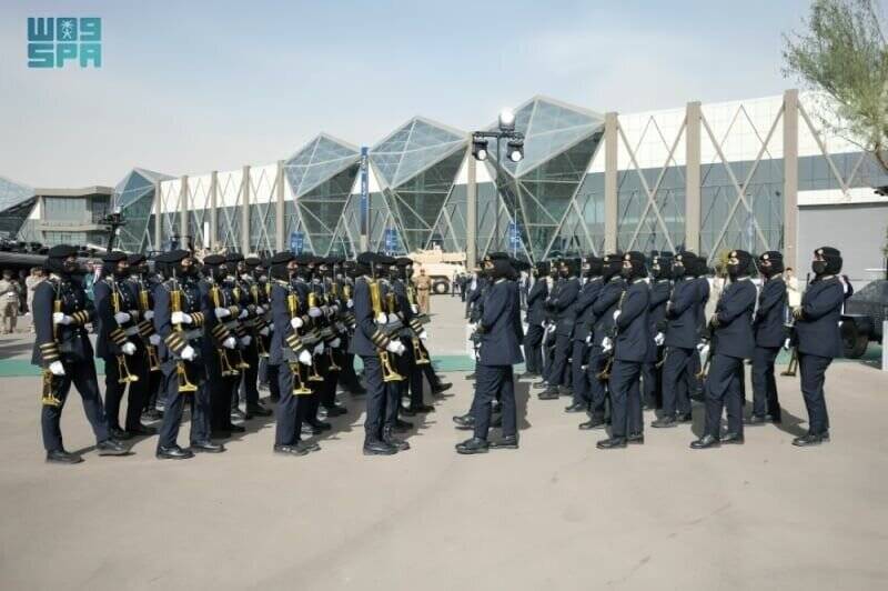 تصاویر رزمایش و رژه نیروهای امنیتی زن در عربستان