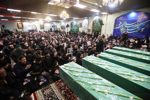 وداع و تشییع شهدای مدافع حرم در مشهد