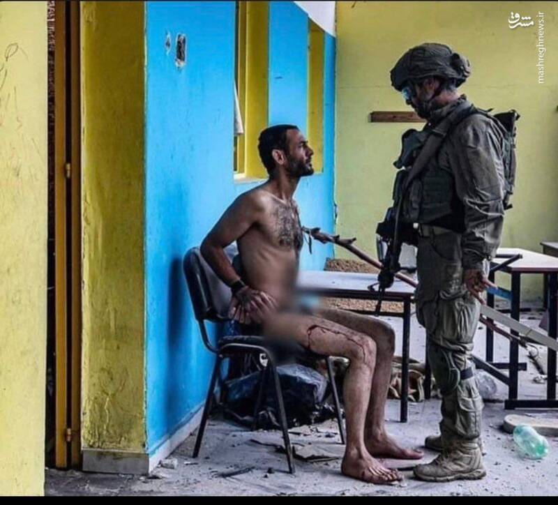 قابی که یک دنیا ایدئولوژی را در خود جای داد