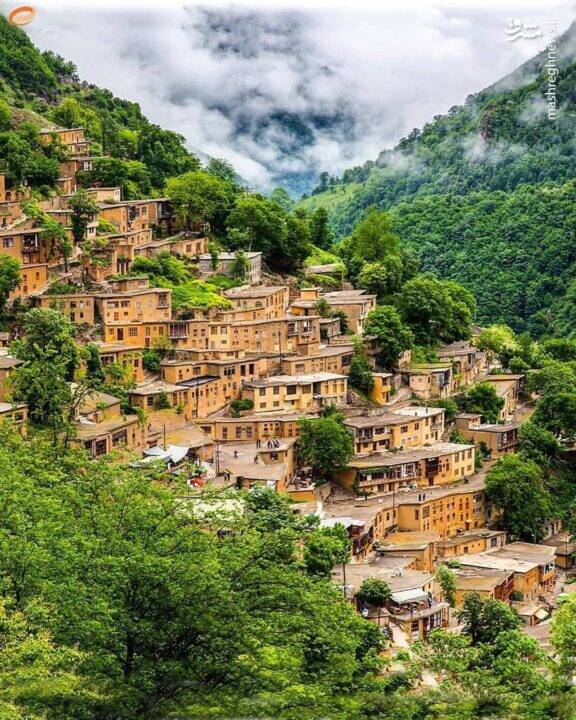 ماسوله زیبا در فصل سبز و سپید