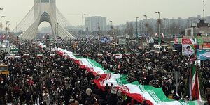 حضور پرشور مردم و مسئولان و نمایش اقتدار دفاعی در مسیر راهپیمایی 22 بهمن + فیلم و عکس