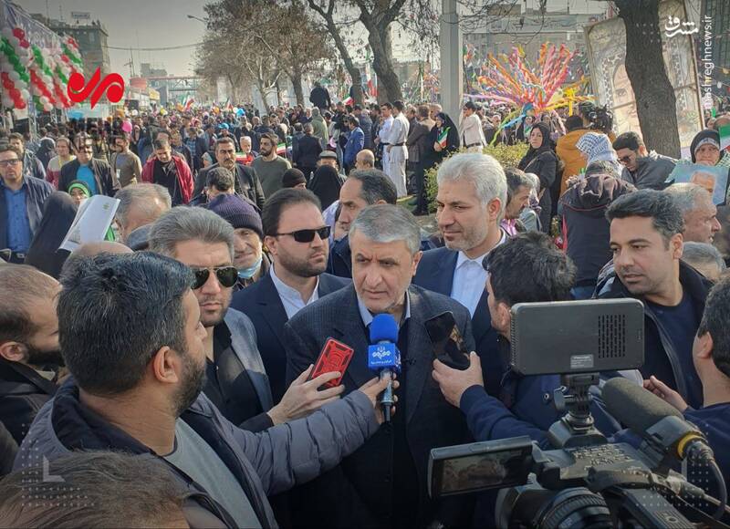 تصاویر حضور چهرهها در مراسم یوم الله 22 بهمن 11