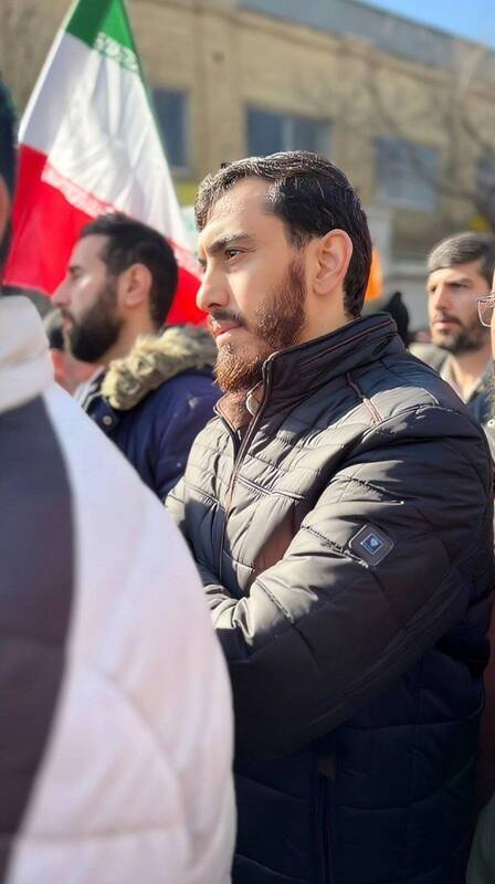 حضور مداحان، منبریها و نوحهسرایان در راهپیمایی ۲۲ بهمن +عکس