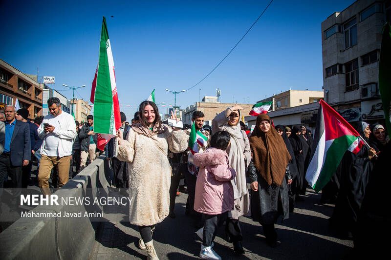 راهپیمایی ۲۲ بهمن در قزوین