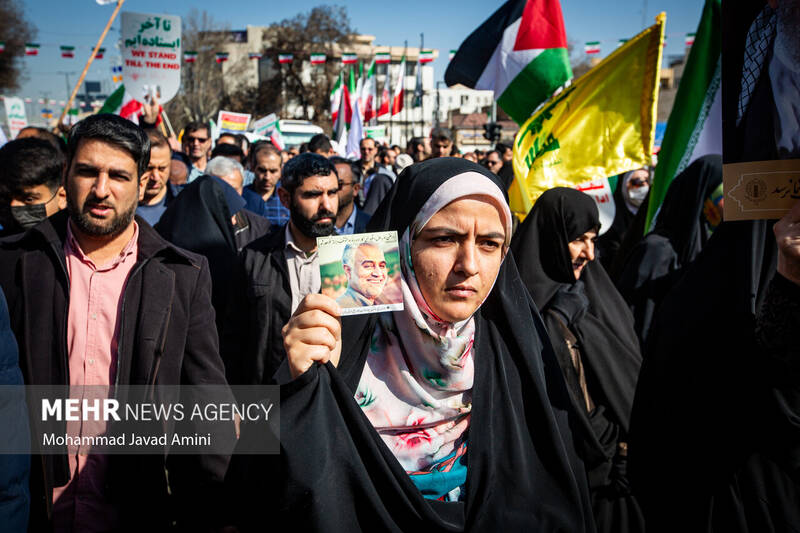 راهپیمایی ۲۲ بهمن در قزوین