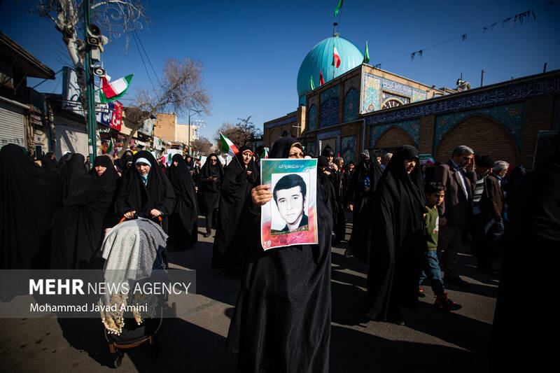 راهپیمایی ۲۲ بهمن در قزوین