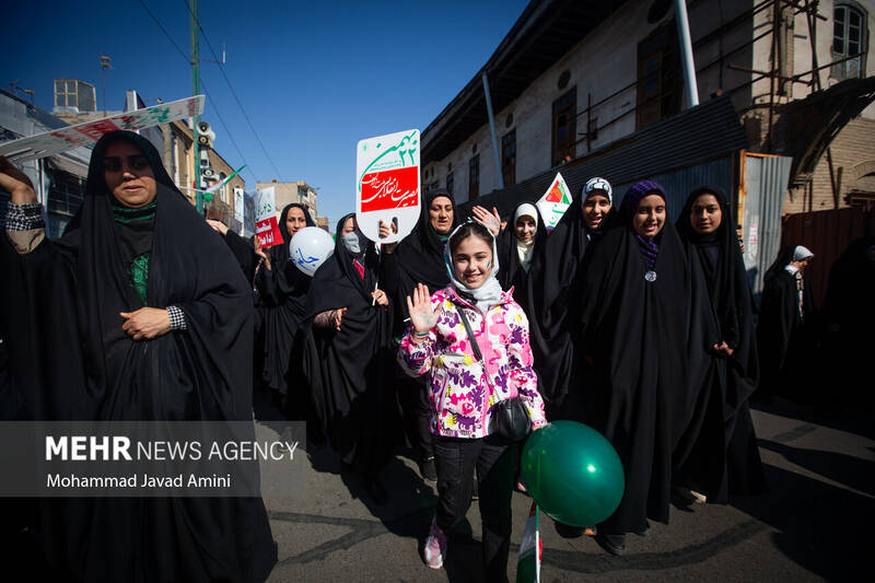 راهپیمایی ۲۲ بهمن در قزوین