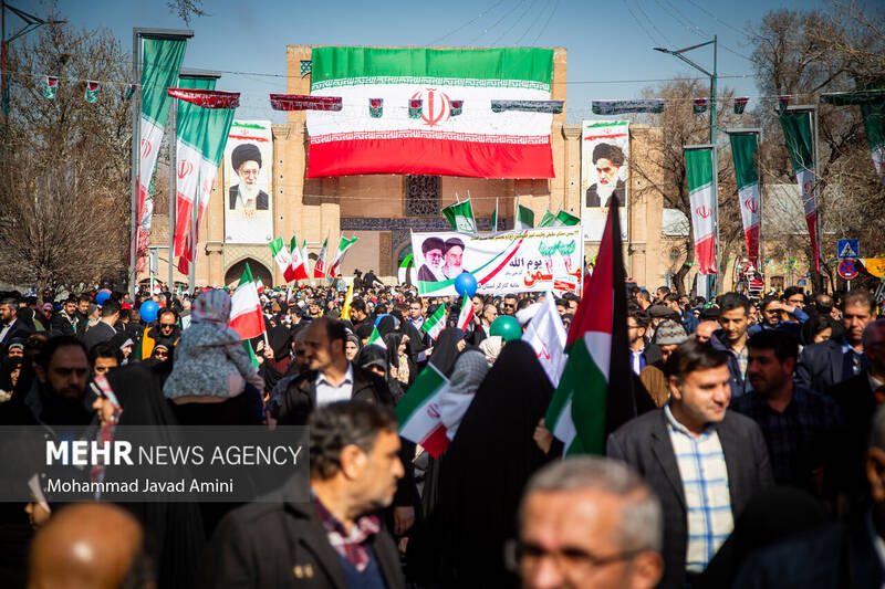 راهپیمایی ۲۲ بهمن در قزوین