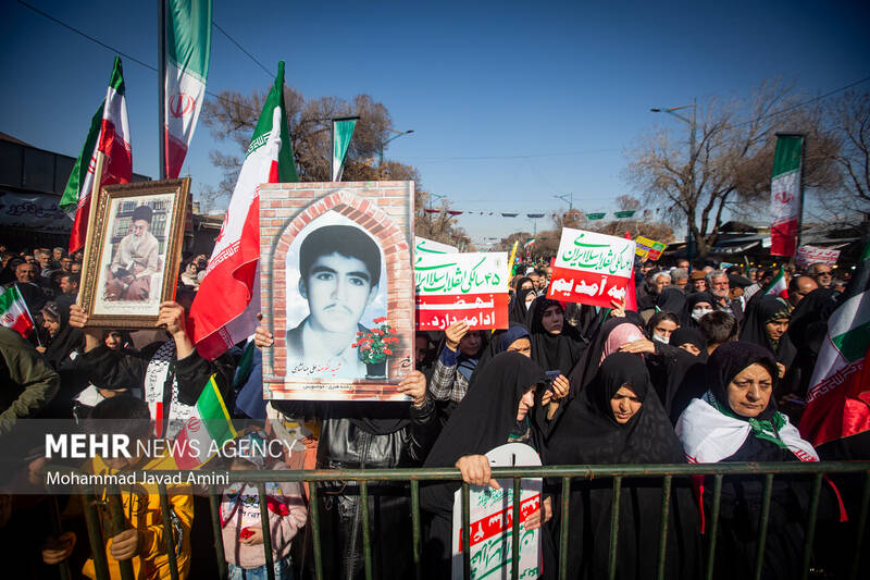 راهپیمایی ۲۲ بهمن در قزوین