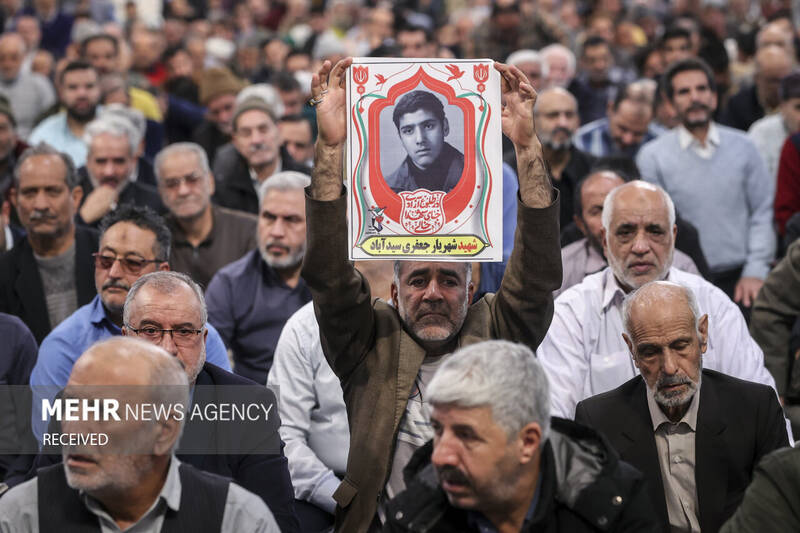 حضور رئیس مجلس در راهپیمایی ۲۲ بهمن در شهر مشهد مقدس