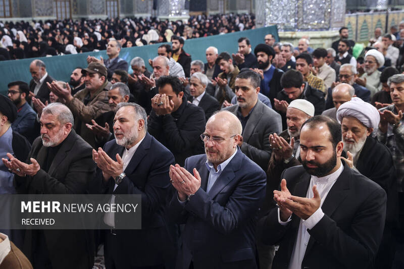 حضور رئیس مجلس در راهپیمایی ۲۲ بهمن در شهر مشهد مقدس