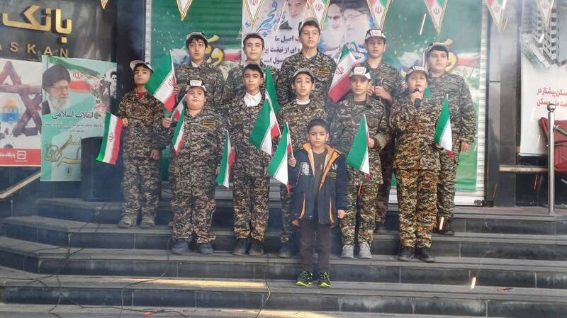 ماجرای بشکههای نفت در راهپیمایی ۲۲ بهمن تبریز +عکس