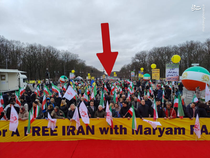 استقبال خیابانهای خالی از براندازان + عکس و فیلم 3