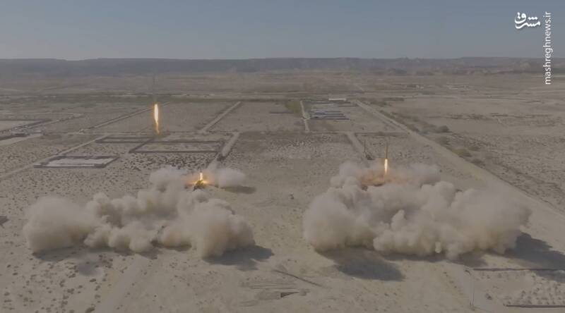اجرای رزمایش بزرگ موشکی سپاه با شلیک انواع موشکهای «فاتح، قدر و عماد» / بعد از دیمونا نوبت انهدام «پالماخیم» شد +عکس