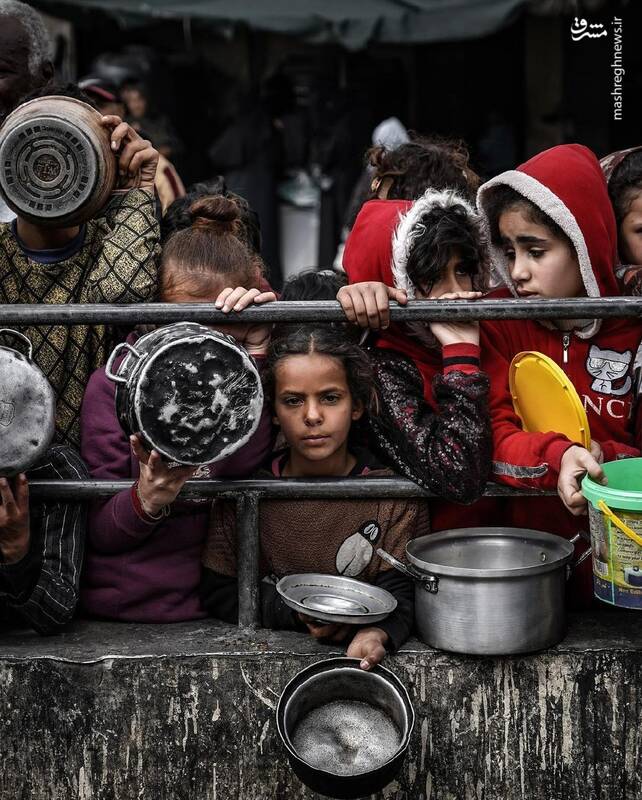 تصاویری تلخ از کودکان گرسنه فلسطینی