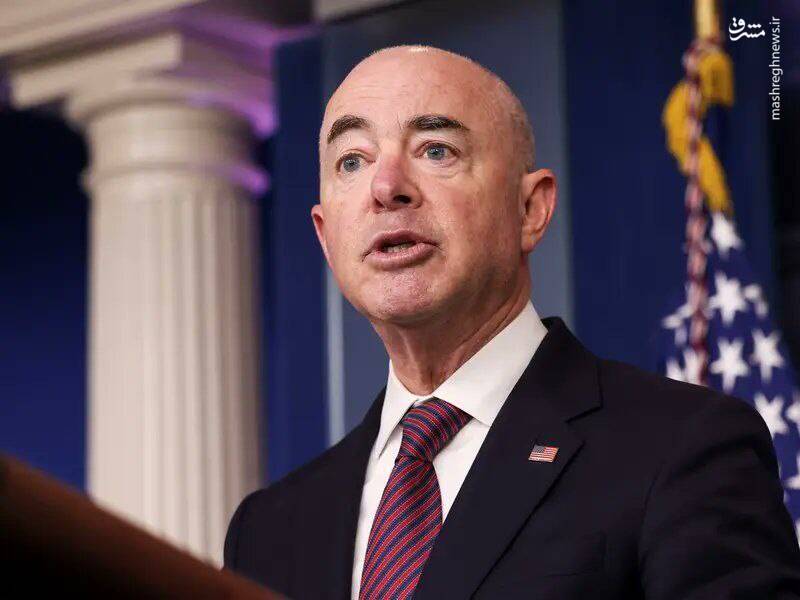 بعد از ۱۵۰ سال، بار دیگر یک وزیر در آمریکا استیضاح میشود